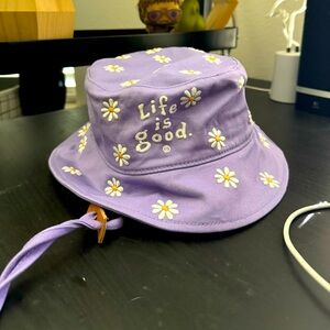 Bucket Hat with Strap Life is Good